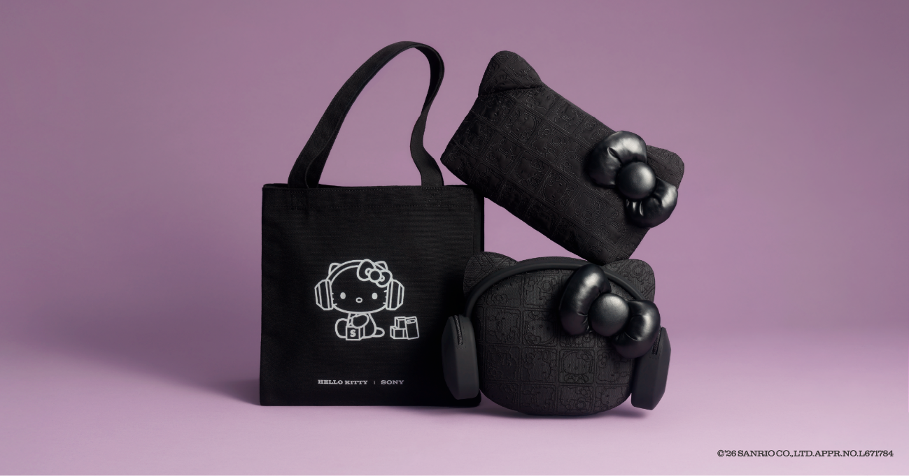 Hello Kitty collaboration pouch, sacoche and tote bag